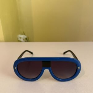  Bold Oversized Fashion Sunglasses – Blue Frame